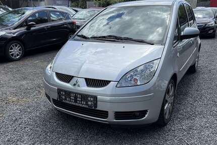 Mitsubishi Colt 111.000 km 2.799 &euro; Wiesbaden 65197