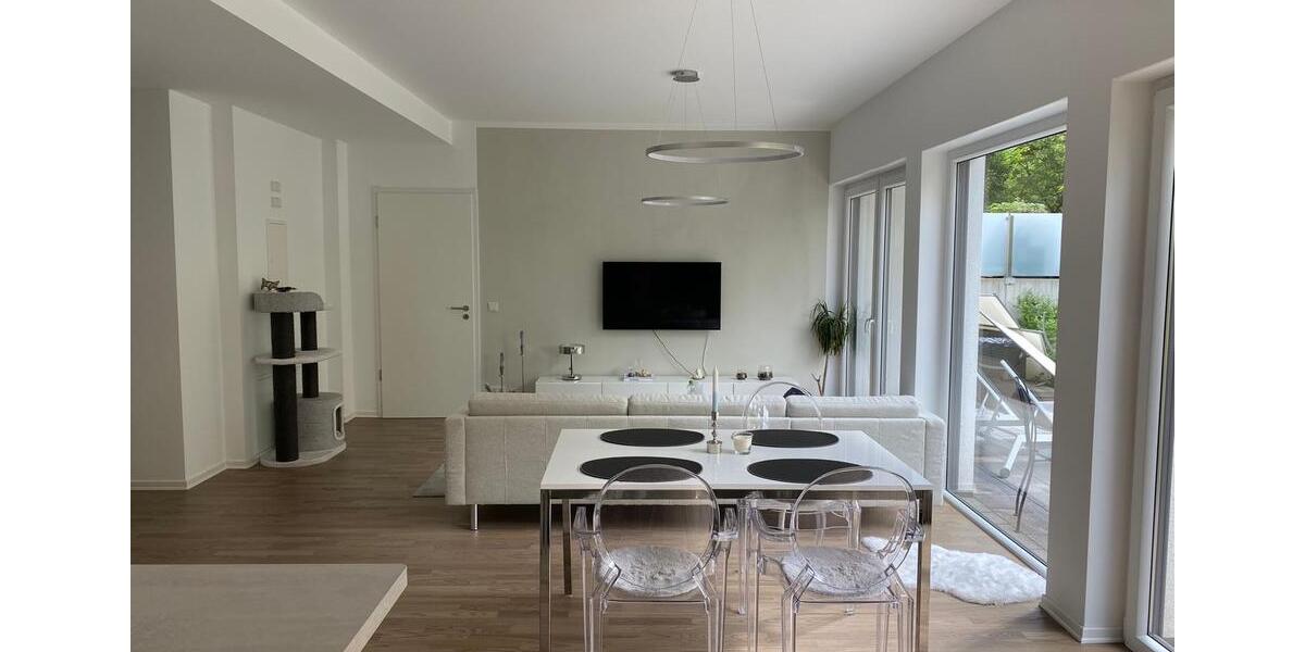 Erdgeschoßwohnung Kassel Fasanenhof - 3 Zimmer, 90 m&sup2;, 1.400&euro; | Angebot:26598395
