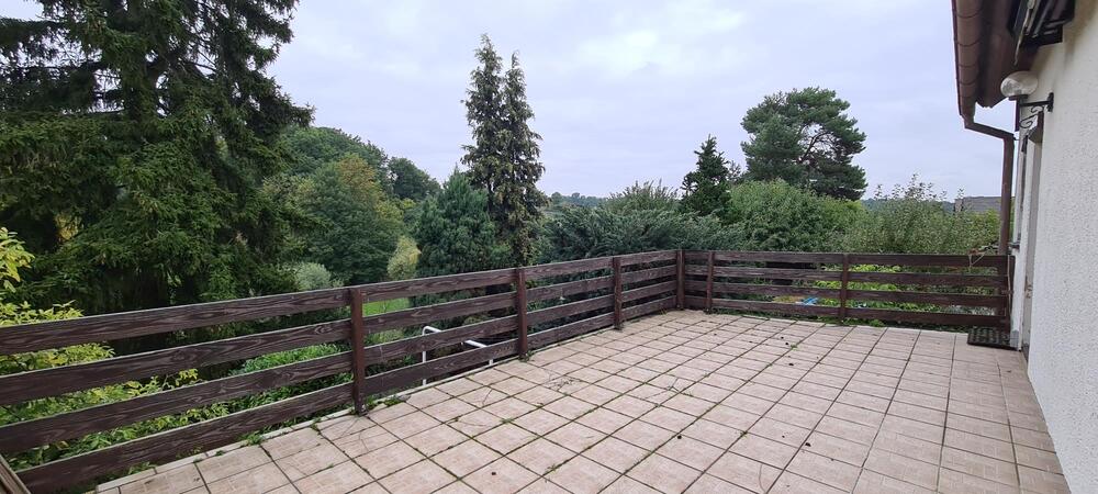 beziehbares Einfamilienhaus in ruhiger Dorflage nahe Hermsdorf, Preis VB - Einfamilienhaus Stadtroda | Angebot:27156293