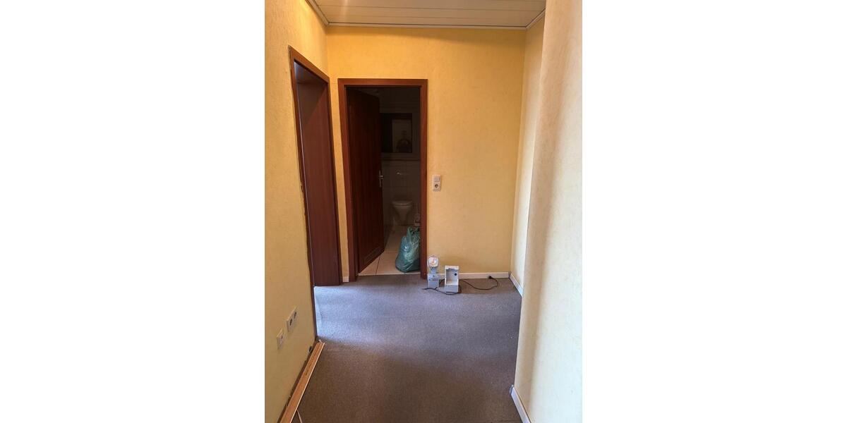 Etagenwohnung Edingen-Neckarhausen Neu-Edingen - 3 Zimmer, 80 m&sup2;, 240.000&euro; | Angebot:27113680