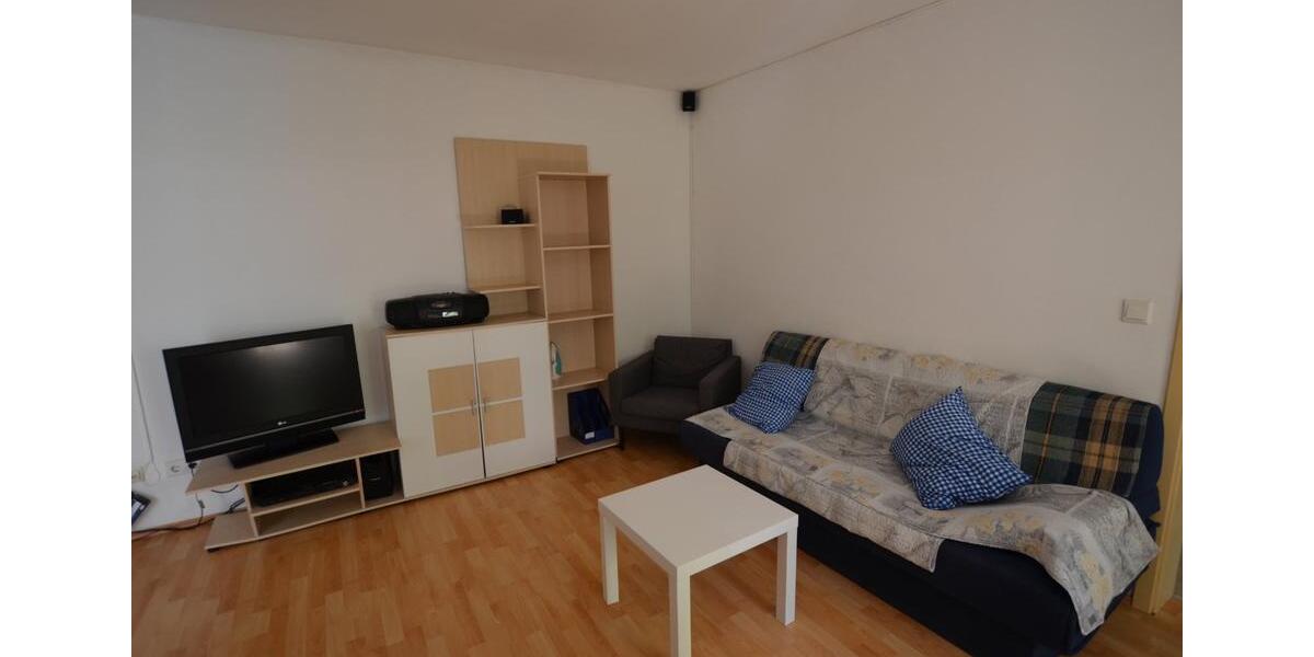 Helles möbliertes Apartment im EG mit Terrasse(!) in ruhiger und 2 zimmer