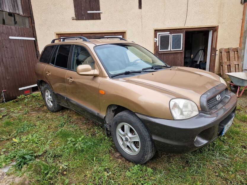 Hyundai SANTA FE 156.500 km 2.200 € Schwabhausen 99869