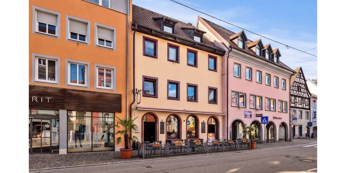 Einfamilienhaus Waldkirch - 10 Zimmer, 310 m&sup2;, 1.200.000&euro; | Angebot:26351280
