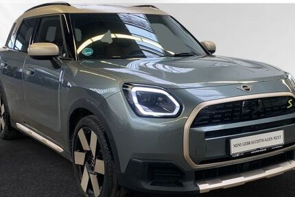 Mini Countryman SE (Cooper) 7.990 km 43.471 &euro; Moers 47441