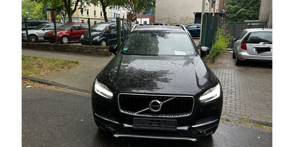 Volvo XC90 312.000 km 17.900 &euro; Gelsenkirchen 45889