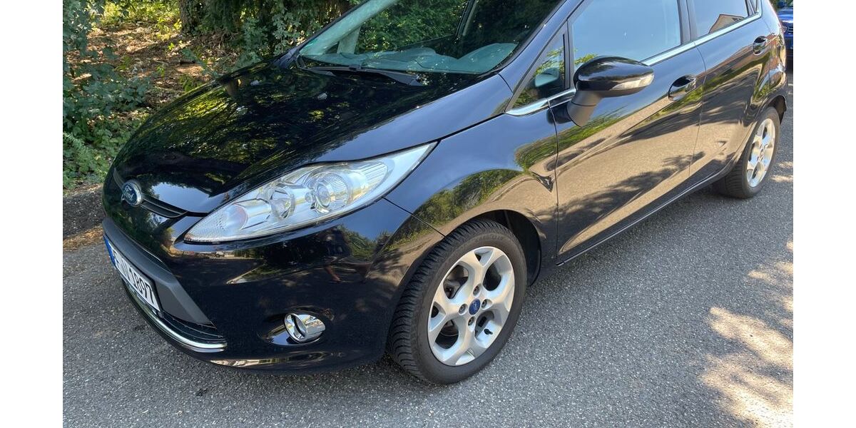 Ford Fiesta 64.500 km 5.300 &euro; Niefern-Öschelbronn 75223