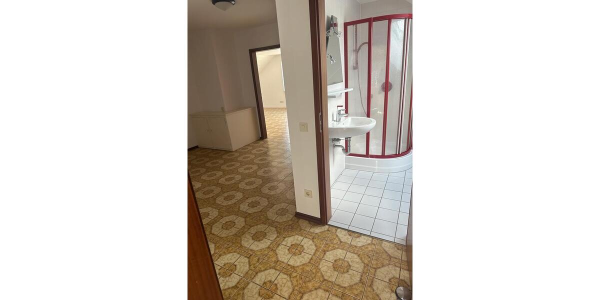 Dachgeschoßwohnung Bad Münder am Deister - 3 Zimmer, 86 m&sup2;, 690&euro; | Angebot:26320686