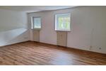 Etagenwohnung Schierling - 3 Zimmer, 90 m&sup2;, 600&euro; | Angebot:26147914