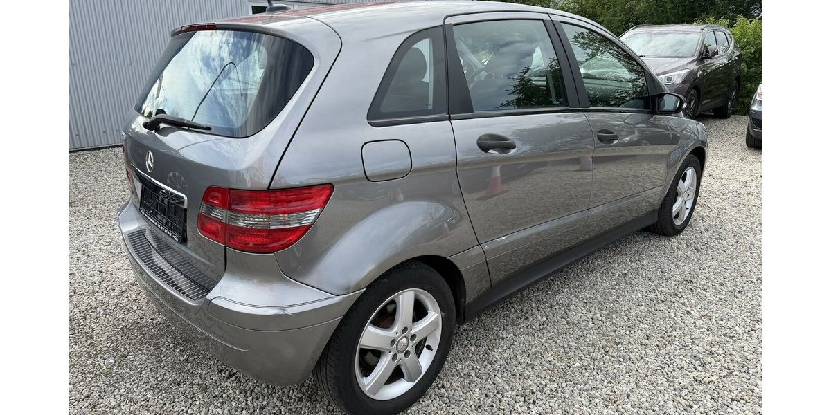 Mercedes-Benz B 200 RENTNERFAHRZEUG Sitzheizung Klima Alu 95.300 km 4.990 &euro; Altdorf 84032