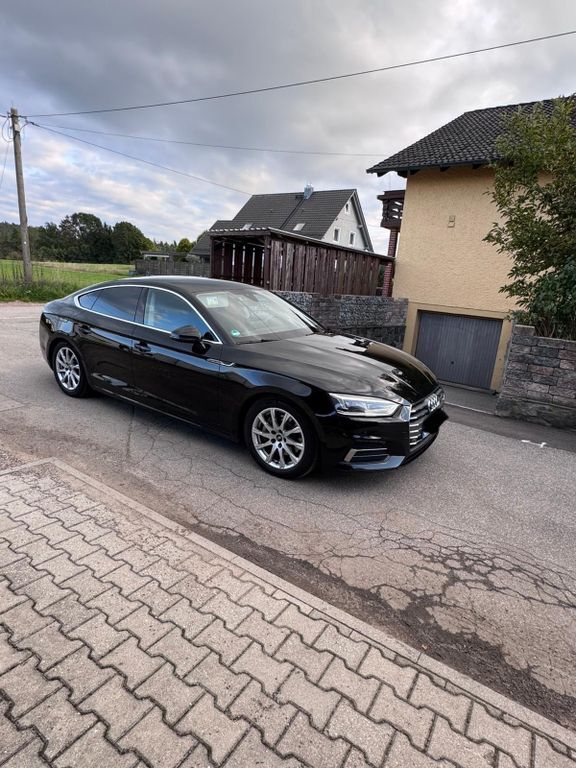 Audi A5 172.000 km 19.400 € Nittenau 93149