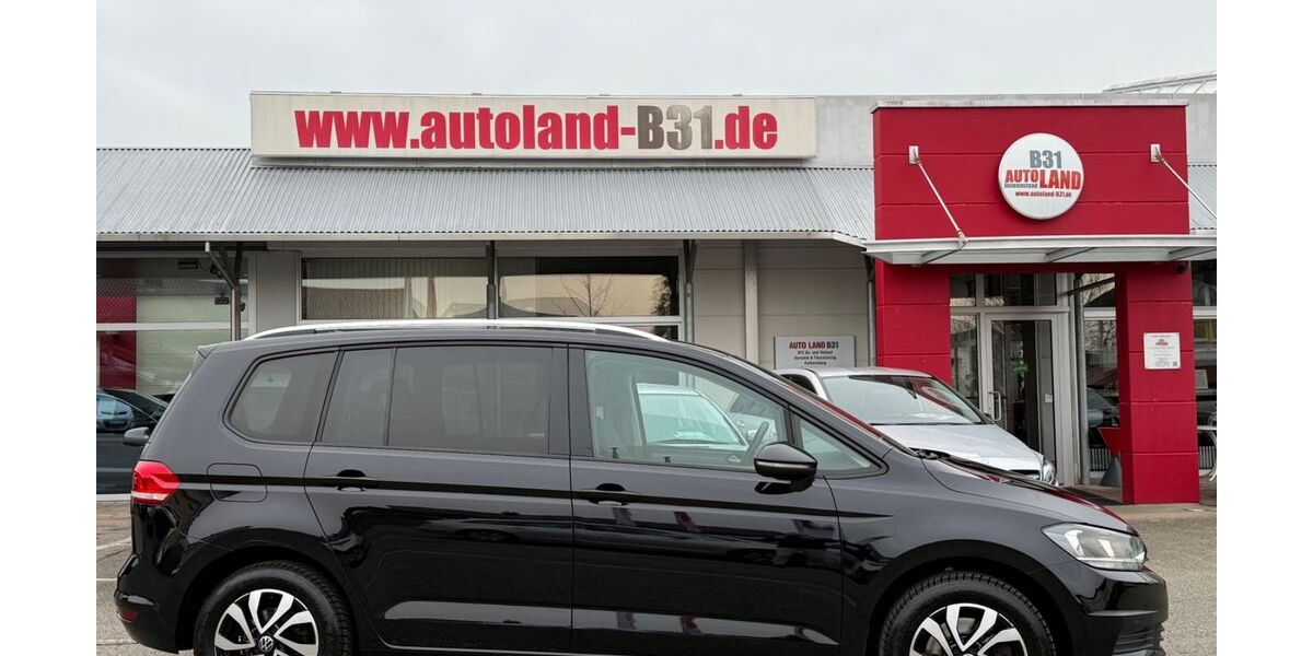 VW Touran 221.950 km 15.995 &euro; Immenstaad 88090