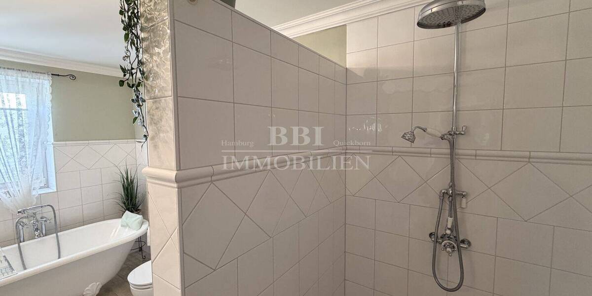 Bungalow Quickborn - 4 Zimmer, 138 m&sup2;, 775.000&euro; | Angebot:26411465