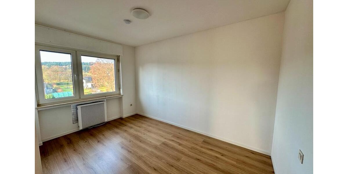 Einfamilienhaus I Balkon I Dachboden I Geräumig I Renoviert 6 zimmer