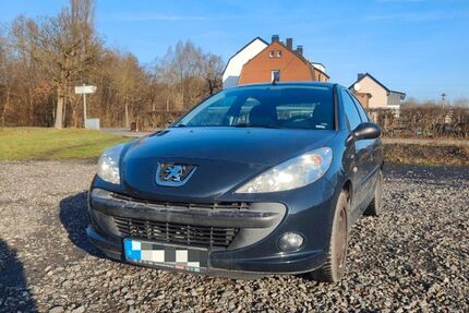 Peugeot 206 126.000 km 2.750 &euro; Hamm 59067