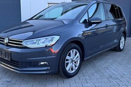 VW Touran 236.525 km 12.999 &euro; Malsfeld 34323