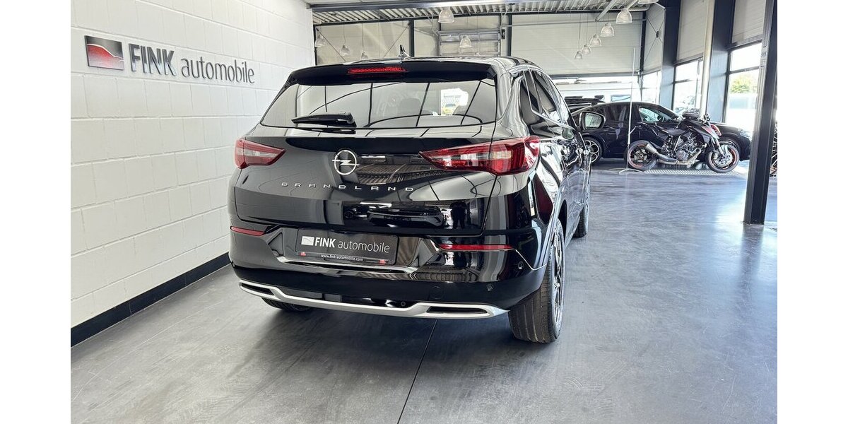 Opel Grandland 1.2 Turbo Elegance CarPlay FULL LED 30.756 km 16.830 &euro; Lich 35423