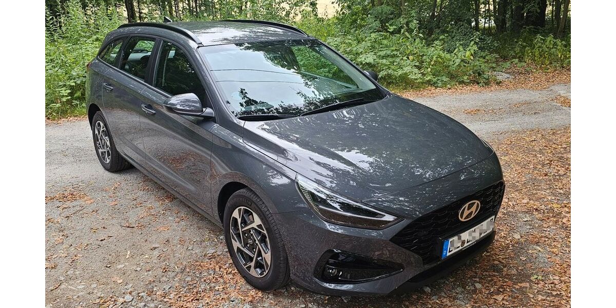 Hyundai i30 6.000 km 17.990 &euro; Bautzen 02625
