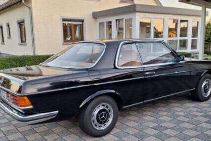 Mercedes-Benz 230 114.530 km 9.500 € Hettingen 72513