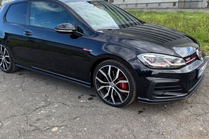 VW Golf 107.500 km 18.500 &euro; Andernach 56626