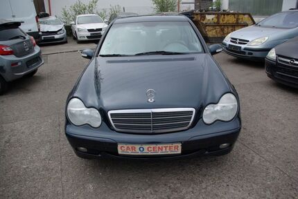 Mercedes C 200