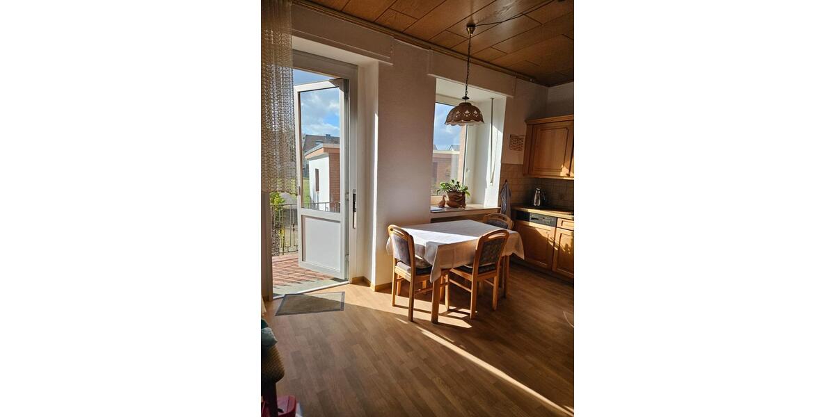 Einfamilienhaus Büren - 7 Zimmer, 160 m&sup2;, 298.000&euro; | Angebot:25861538