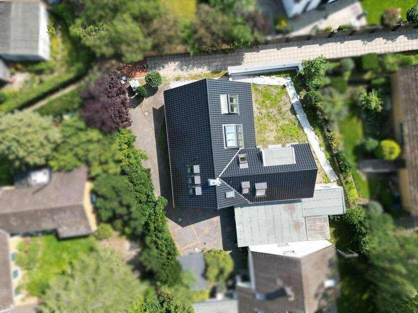Qualität die bleibt: Schönes Zweifamilienhaus - energieeffizient, modern & familienfreundlich 7 zimmer