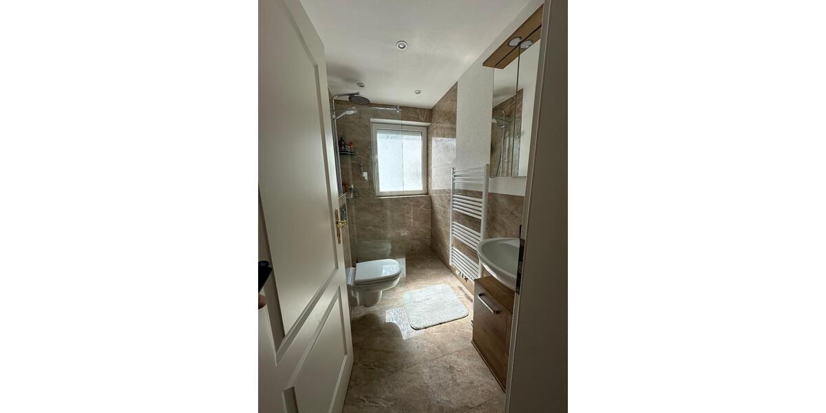 Doppelhaushälfte Rottweil - 6 Zimmer, 128 m&sup2;, 440.000&euro; | Angebot:26829272