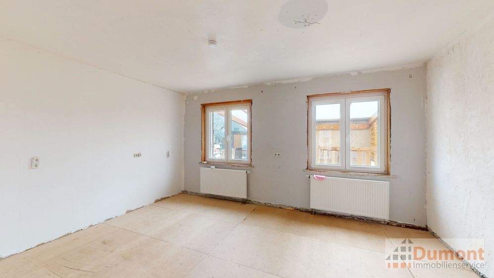 Reihenmittelhaus Leuna - 5 Zimmer, 100 m&sup2;, 94.000&euro; | Angebot:25768963
