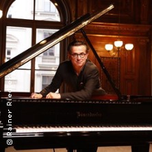 Klavierabend: Daniel Heide - Daniel Heide spielt & erklärt Beethoven