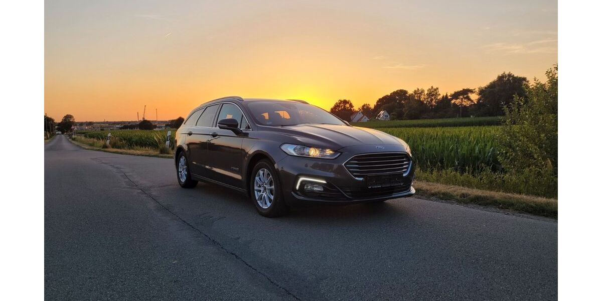 Ford Mondeo 129.000 km 14.800 &euro; Achim 28832