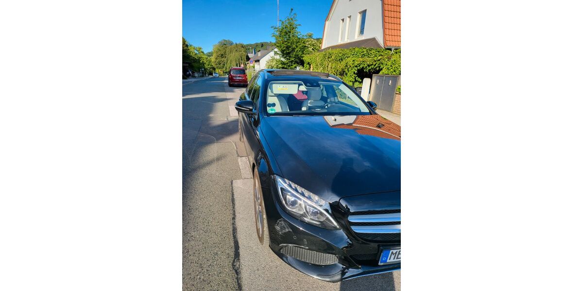Mercedes-Benz C 250 127.000 km 15.999 &euro; Velbert 42555