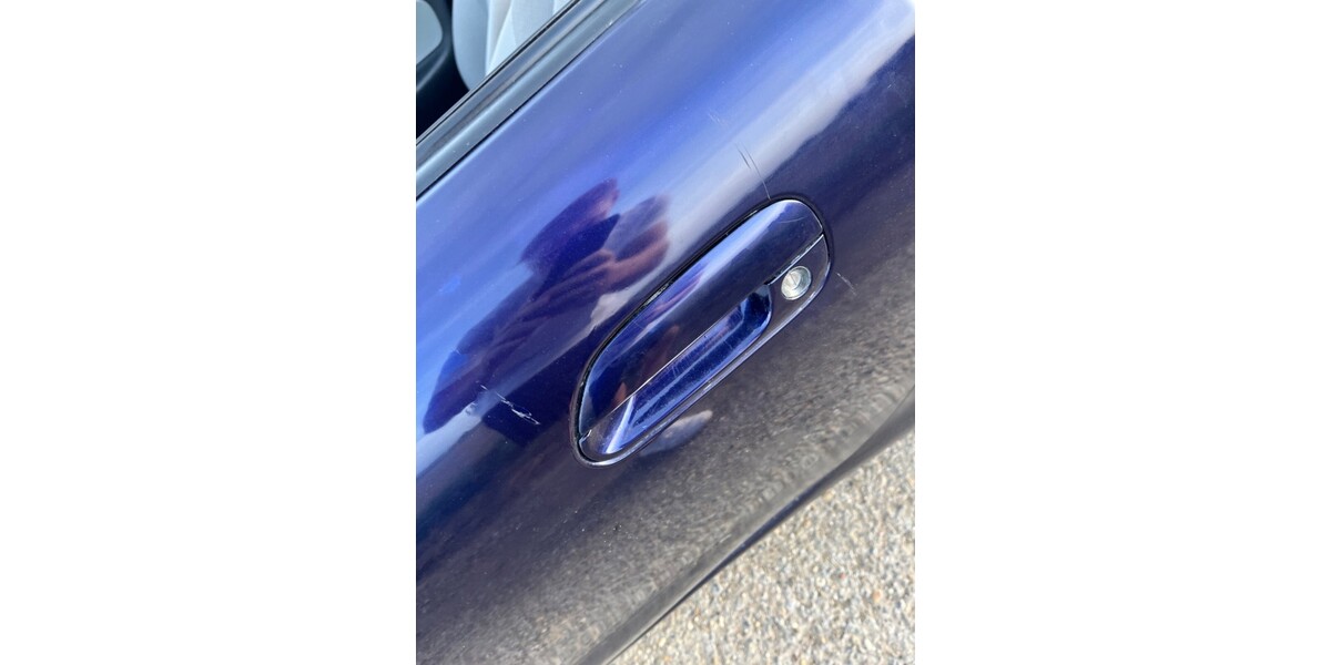 Mazda MX-5 158.000 km 7.800 € Karlsruhe 76133