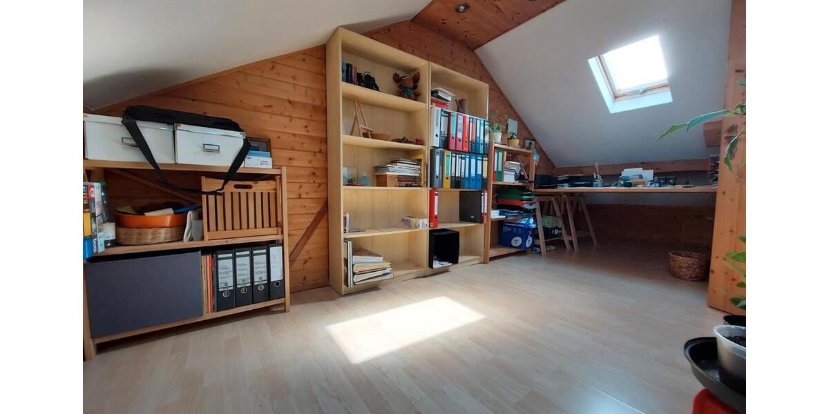 Einfamilienhaus Hülben - 5 Zimmer, 100 m&sup2;, 246.000&euro; | Angebot:26777173