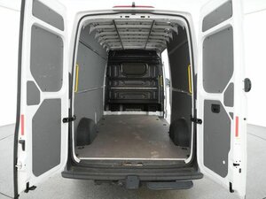VW Crafter 35 L4H3 NAVI AHK RFK oh. Schäden 5J.Gar 25.640 km 33.680 &euro; Sangerhausen 06526