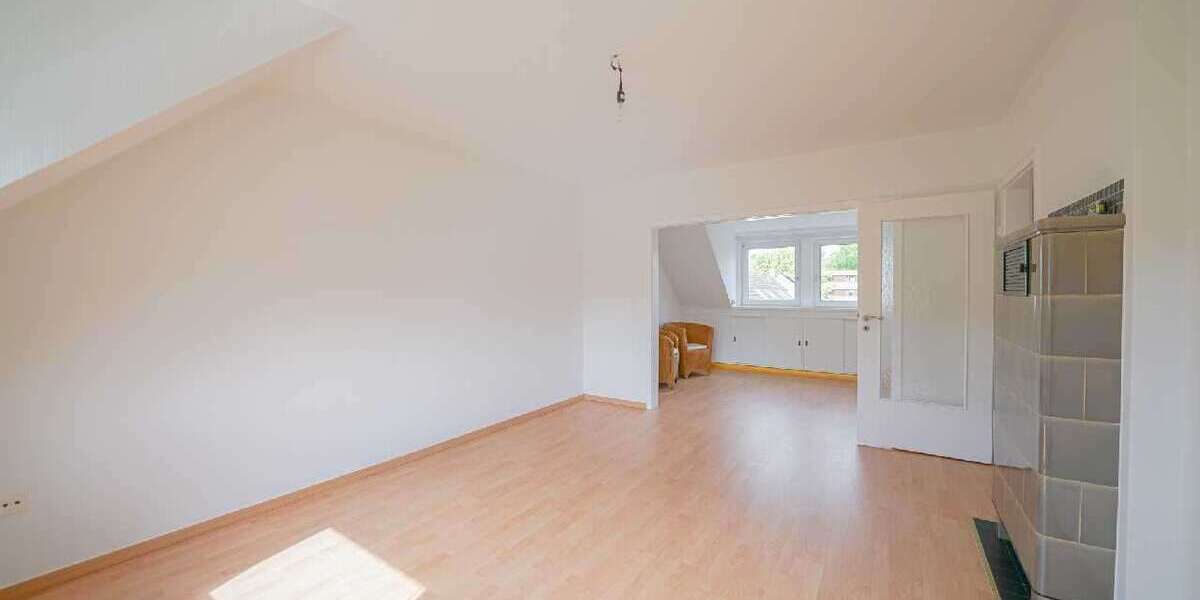 Etagenwohnung Düsseldorf Rath - 3 Zimmer, 70 m&sup2;, 730&euro; | Angebot:26855426