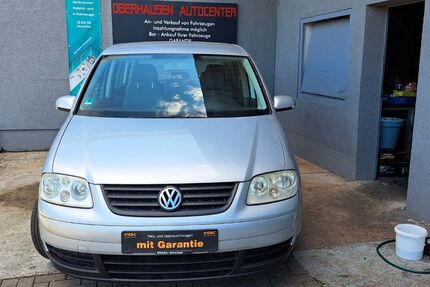VW Touran 203.000 km 2.999 &euro; Oberhausen-Rheinhausen 68794