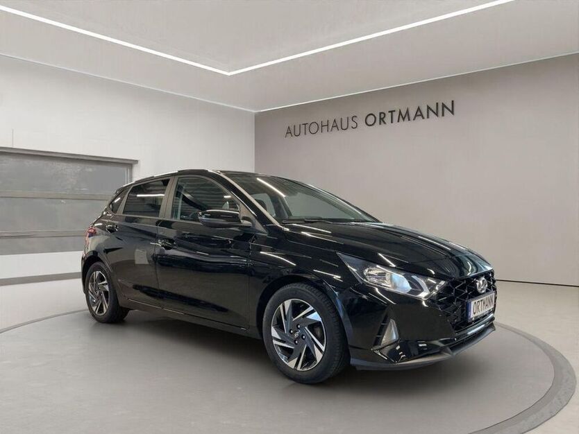 i20