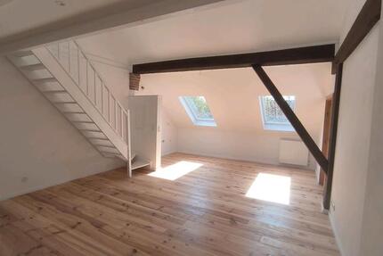 Großzügige Wohnung auf 3 Ebenen Erstbezug 2 zimmer