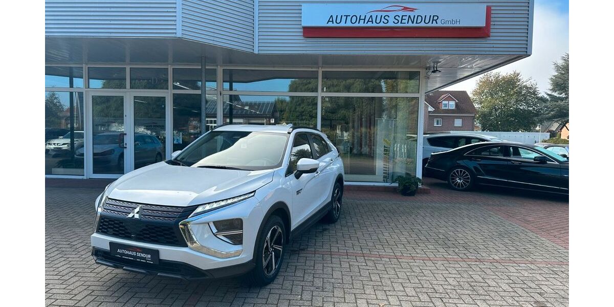 Mitsubishi Eclipse Cross 9.890 km 24.590 &euro; Menslage 49637