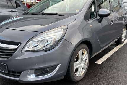 Opel Meriva 122.000 km 7.500 &euro; Frankfurt 65933