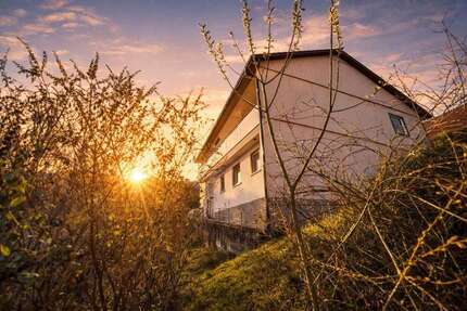 Haus Sigmaringen - 7 Zimmer, 163 m&sup2;, 296.000&euro; | Angebot:25715997