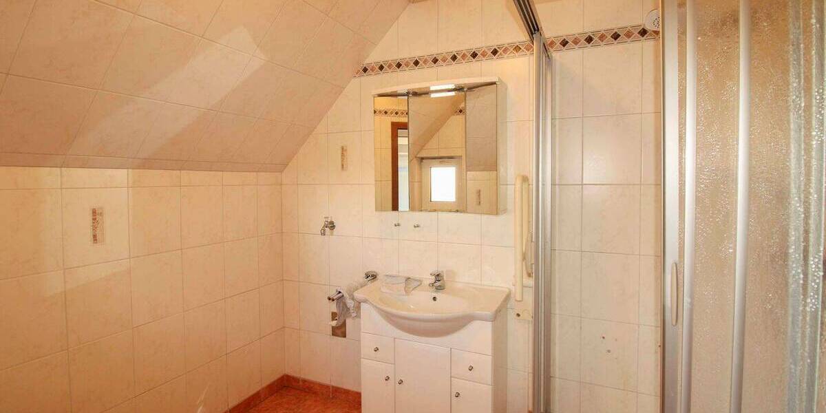 Einfamilienhaus Wittmund Carolinensiel - 7 Zimmer, 113 m&sup2;, 279.000&euro; | Angebot:26377792