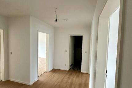 Wohnung Fürstenfeldbruck - 3 Zimmer, 82 m&sup2;, 1.700&euro; | Angebot:25303484