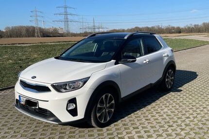 Kia Stonic 93.000 km 12.999 € Ludwigshafen 67069