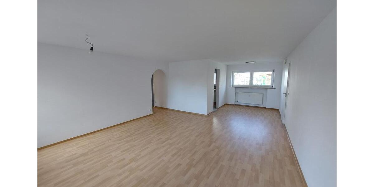 Terrassenwohnung Oberndorf am Neckar - 4 Zimmer, 80 m&sup2;, 800&euro; | Angebot:26322324