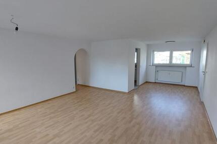 Wohnung Oberndorf am Neckar - 4 Zimmer, 80 m&sup2;, 800&euro; | Angebot:26322324