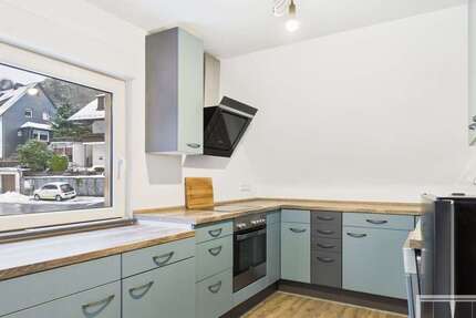 Haus zum Kaufen in Haiger Langenaubach 275.000 € 129 m² 8 zimmer