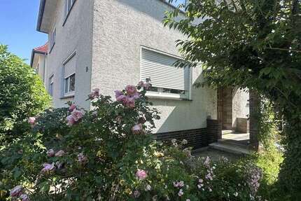 Haus Kassel Niederzwehren - 11 Zimmer, 250 m&sup2;, 549.000&euro; | Angebot:27487872