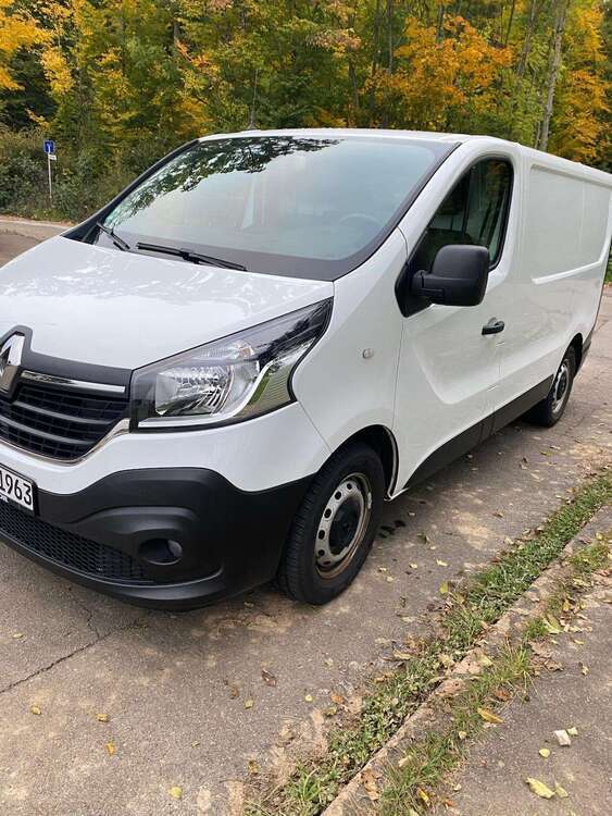 Renault Trafic 59.000 km 17.400 € Leinfelden-Echtd. 70771