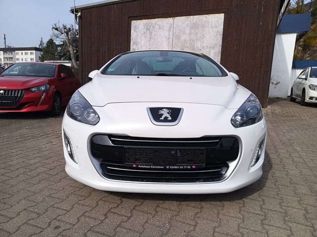 Peugeot 308 41.800 km 16.900 &euro; Dessau - Rosslau 06862